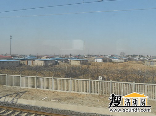 唐山地區彩鋼房屋頂