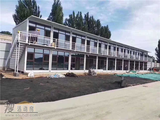 二層的集裝箱活動(dòng)房廊坊地區的案例