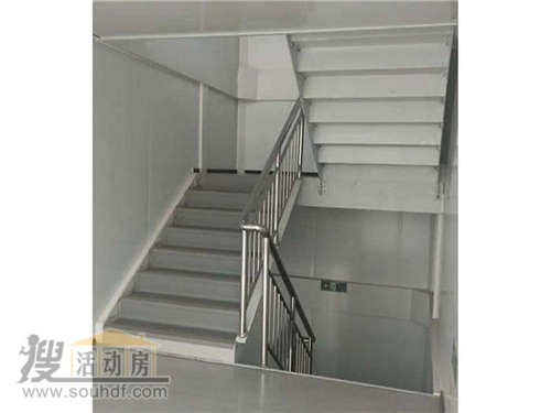 工地臨時(shí)集裝箱板房出售 上海市浦東新區川南奉公路1357號