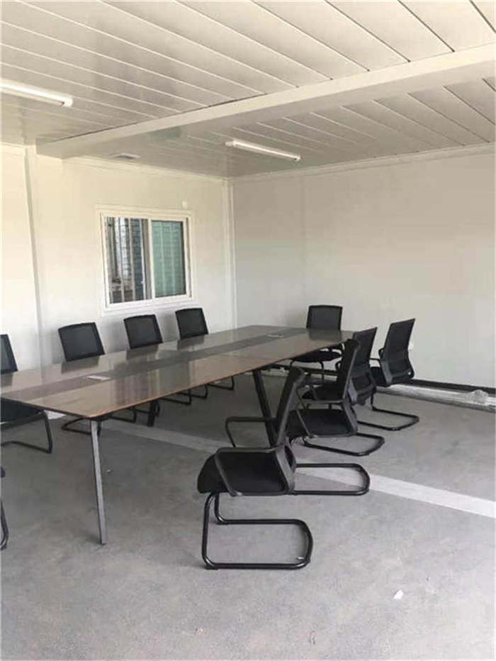 豐臺區東鐵匠營(yíng)街道工地移動(dòng)板房出租出租6元每天押金抵至5000元